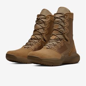 NIKE SFB B1 Tactical Boot